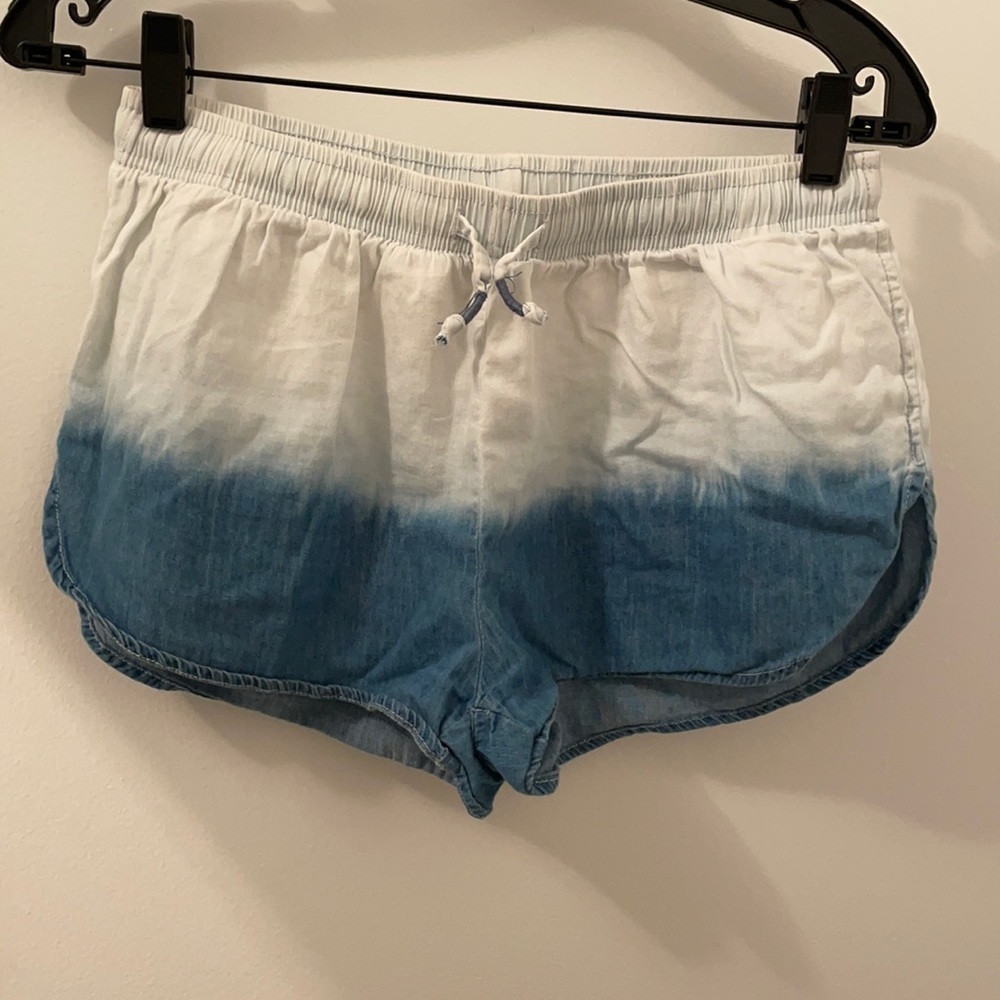 SUPER SOFT!!!! Vintage Havana ombré blue shorts